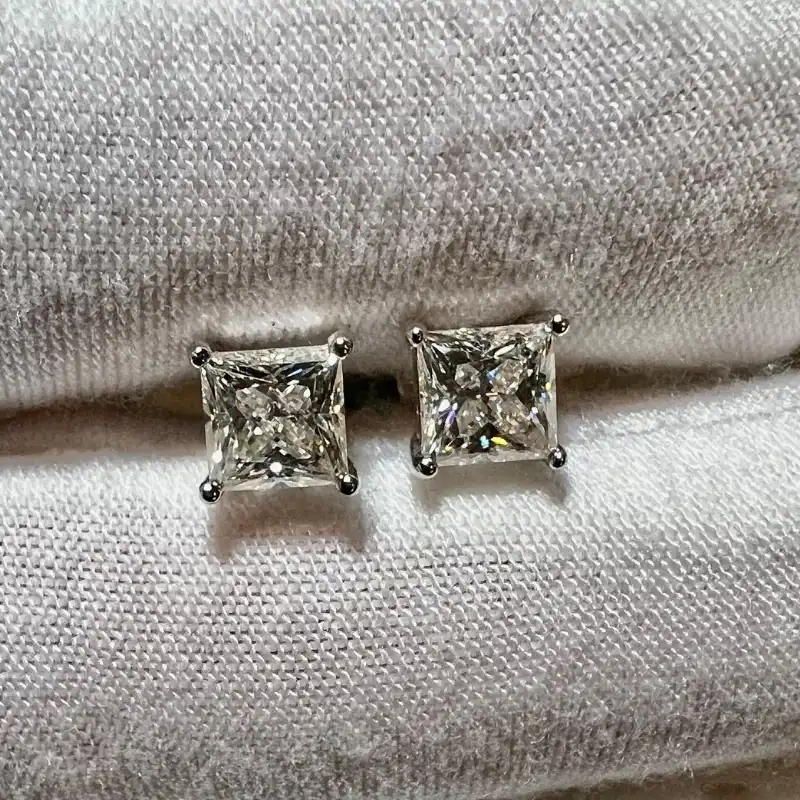 /public/photos/live/18 (1).webp